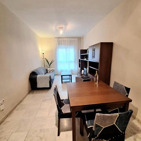 Apartamento Triana เซบีญา ภายนอก รูปภาพ